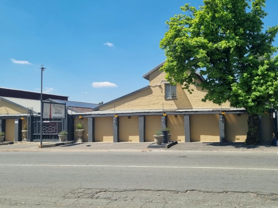8 Bedroom Property for Sale in Parys Free State
